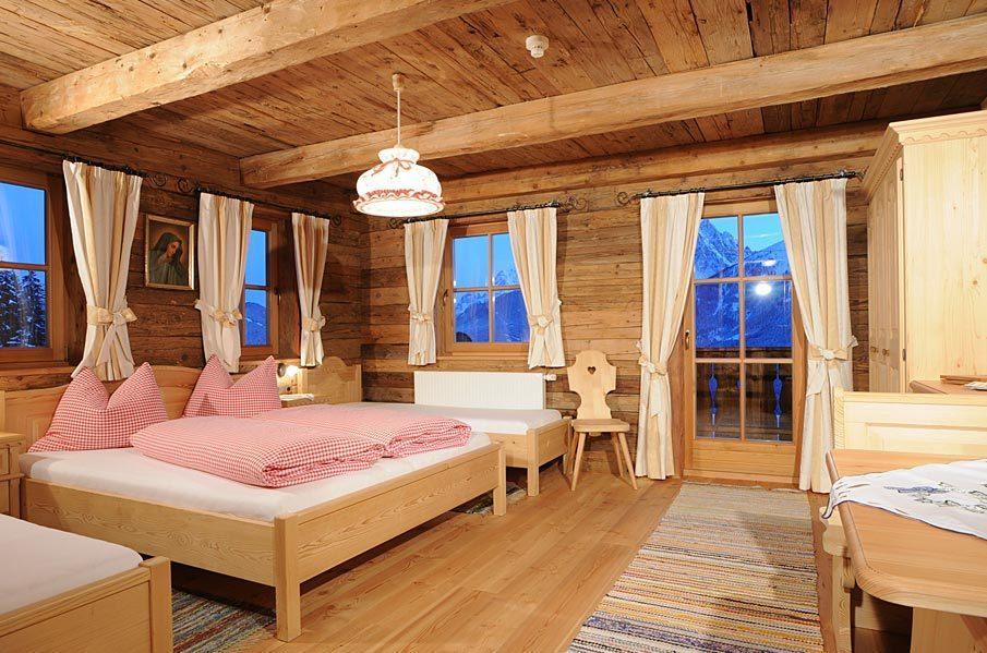 Glinzhof Mountain Natur Resort Agriturismo San Candido Quarto foto